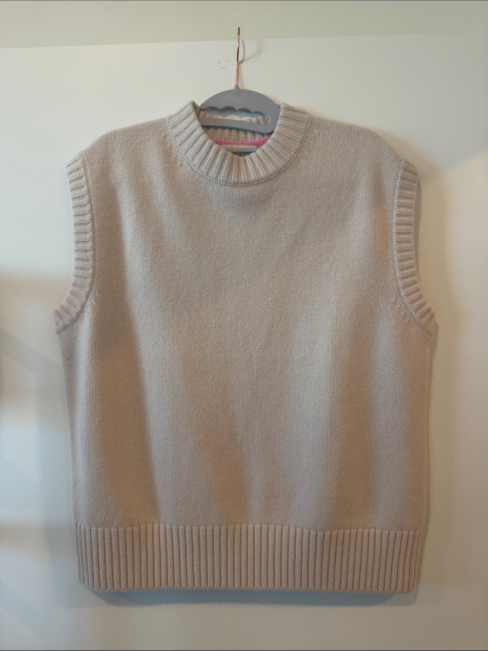 Boden Chunky Cashmere Crew Vest Top Neutral Oatmeal Beige